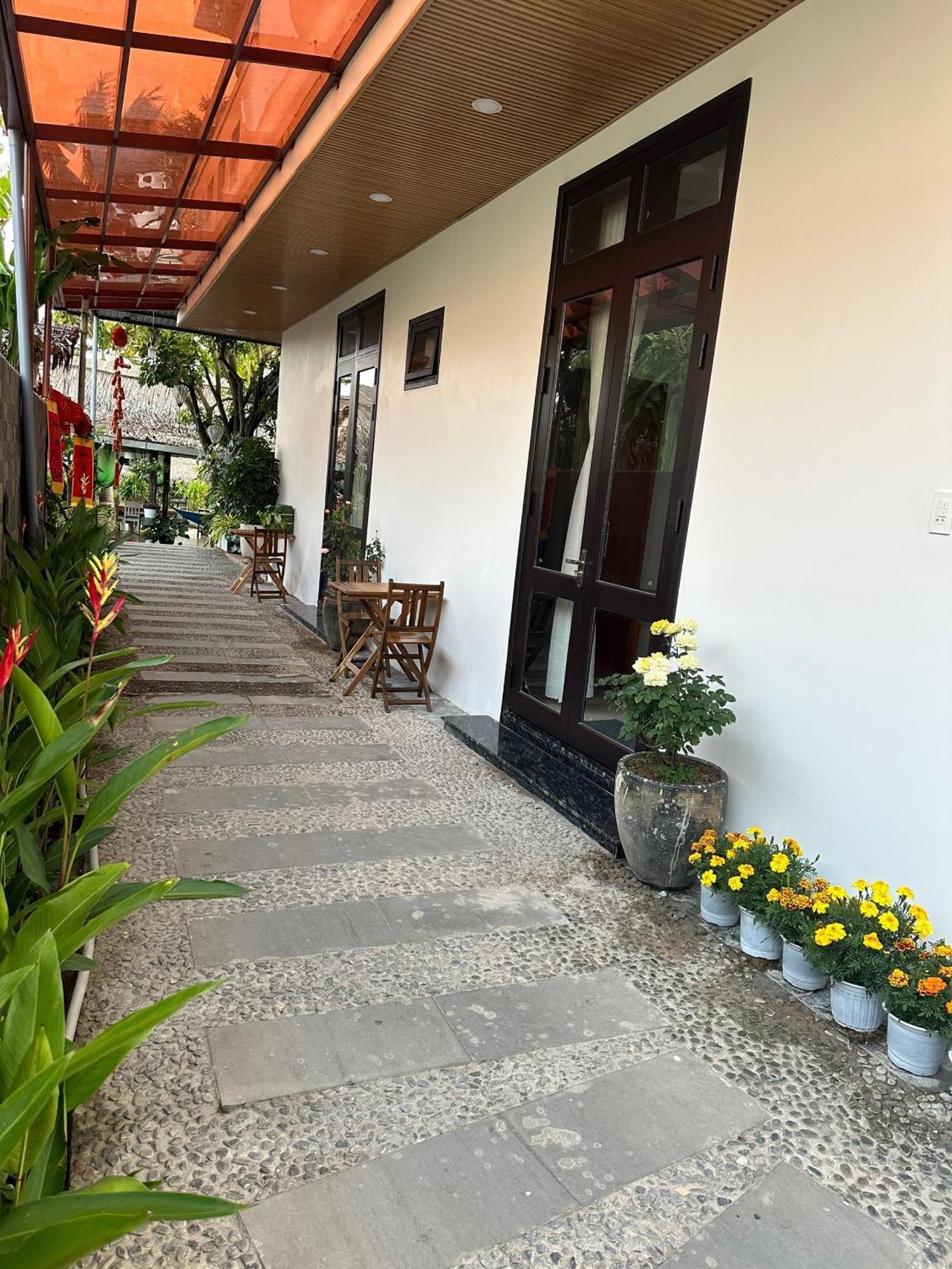 Water Palm Residence Hieu Nhon Екстер'єр фото